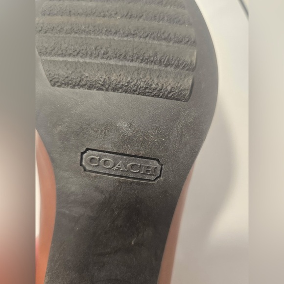 Coach Womans KRISTI Pumps Light Brown Leather Buckle Size 10 Made In Italy Heels - Picture 4 of 8